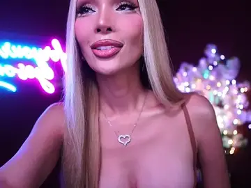 Stripchat Nude Webcam of xxforyoureyesonlyxx