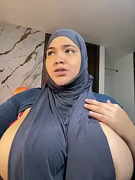 Stripchat Live Sex Cam of sweetmuslim01