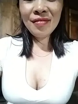 Stripchat Watch Live Sex Cams of Lya_hott