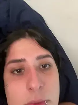 Stripchat Sex Cam of mileninhasexy