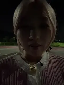 Stripchat Sex Cam of winter11