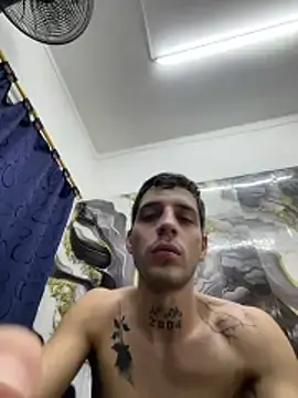 Stripchat Free Live Porn of boy_max_latin