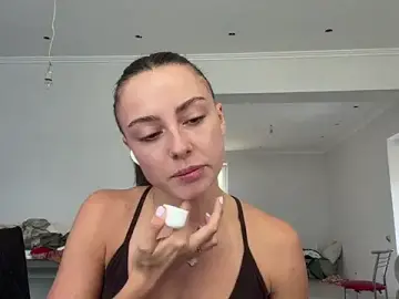 Stripchat Live Porn of IraidaArvayo