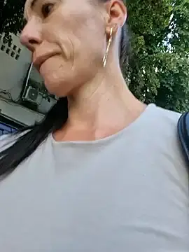Stripchat Watch Live Sex Cams of milflovelyxxx