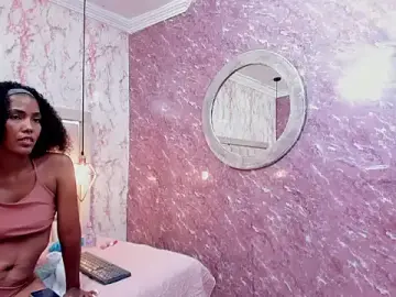 Stripchat Sex Cam of Ebxony_Slim