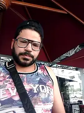Stripchat Live Sex Cam of aymen-sex