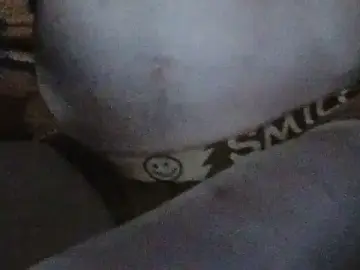 Stripchat Live Sex Cam of cumloverboyxx69