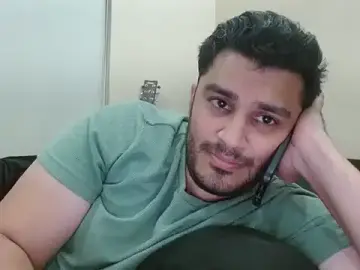 Stripchat Watch Live Sex Cams of robintoit