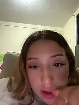 Stripchat Adult Webcam of Baby__Otaku