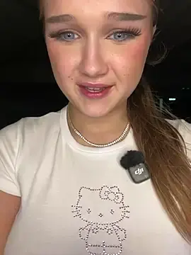 Stripchat Adult Video Chat of Hannah-2007