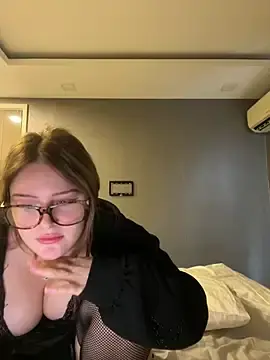 Stripchat Live Porn of cherryrosealiee
