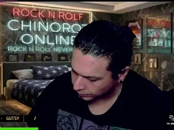 Stripchat Nude Webcam of chino_roz