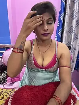 Stripchat Live Sex Cam of SUZY_QUEEN01