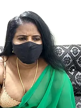 Stripchat Live Sex of Siri_telugutamil95
