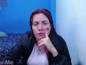 Stripchat Watch Live Sex Cams of carolinhe26