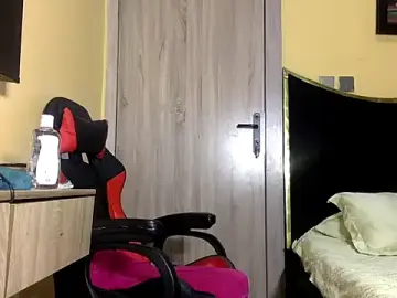 Stripchat Live Sex Cam of BOOTY_BANGERxxx