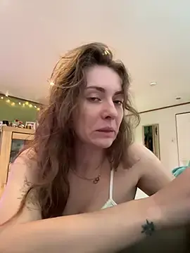 Stripchat Live Sex of MariiD