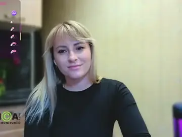 Stripchat Sex Cam of Smoorodinkaa