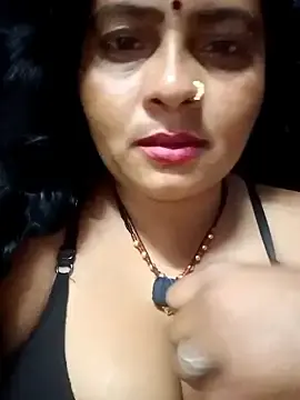 Stripchat Free Live Porn of Hot_komal1