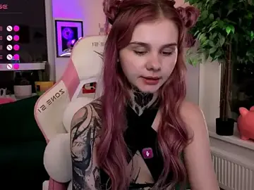 Stripchat Sex Cam of Britney_Lynch