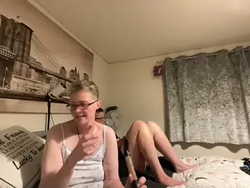 Stripchat Live Sex of Curvy-Jinx