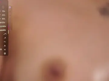 Stripchat Live Sex of QueenieMerow