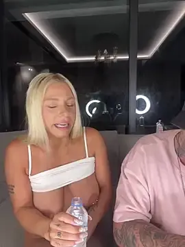 Stripchat Sex Chat of SexOnMyLvL