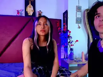 Stripchat Watch Live Sex Cams of Chlloe_Fox