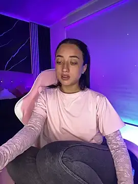 Stripchat Live Sex of Ady_18