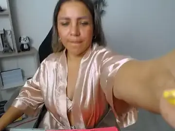 Stripchat Sex Chat of cum_bigass