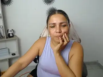 Stripchat Adult Webcam of cum_bigass