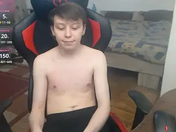 Stripchat Nude Webcam of hugkydo