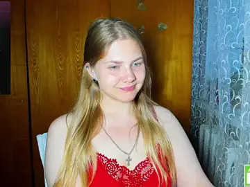 Stripchat Live Porn of AlinaMors