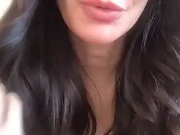 Stripchat Free Live Porn of Paolaoliver
