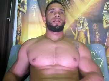 Stripchat Adult Webcam of Massimo_Cruz