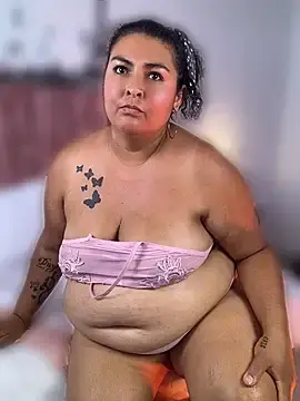 Stripchat Sex Cam of Mia_Hony