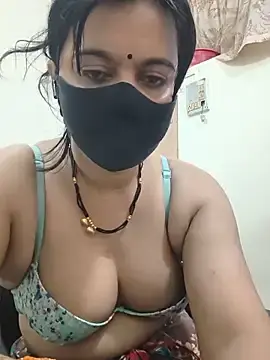 Stripchat Free Live Porn of HeartlessGirl