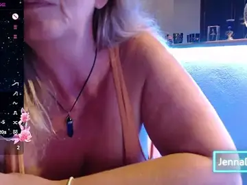 Stripchat Live Sex of JennaDeluxe