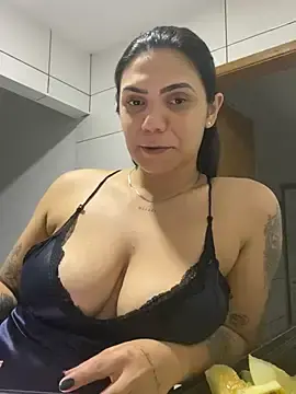 Stripchat Nude Webcam of Nini_