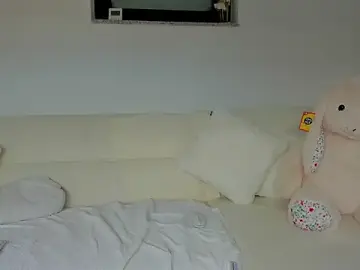 Stripchat Best live sex cam show of bellahot77