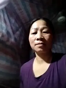 Stripchat Live Sex Cam of -Titytan-