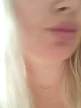 Stripchat Live Porn of LadyLolyPop_