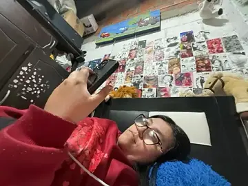 Stripchat Free Porn Cam of violeta_818