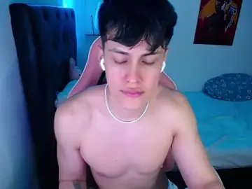 Stripchat Free Porn Cam of jessi_and_boy