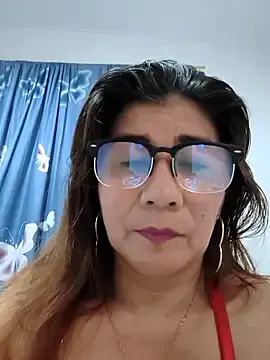 Stripchat Free Porn Cam of fire_mommy