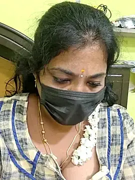 Stripchat Adult Webcams of Tamil_Mithra