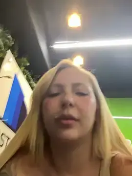 Stripchat Free Porn Cam of melisboa