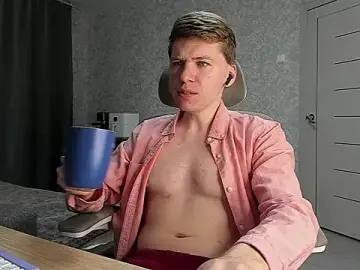 Stripchat Free Live Porn of Bananas_dick