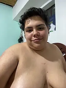 Stripchat Adult Webcam of Hailey_Curvy