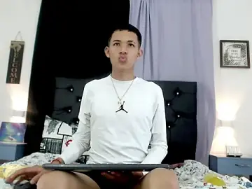 Stripchat Live Porn of RoySteven